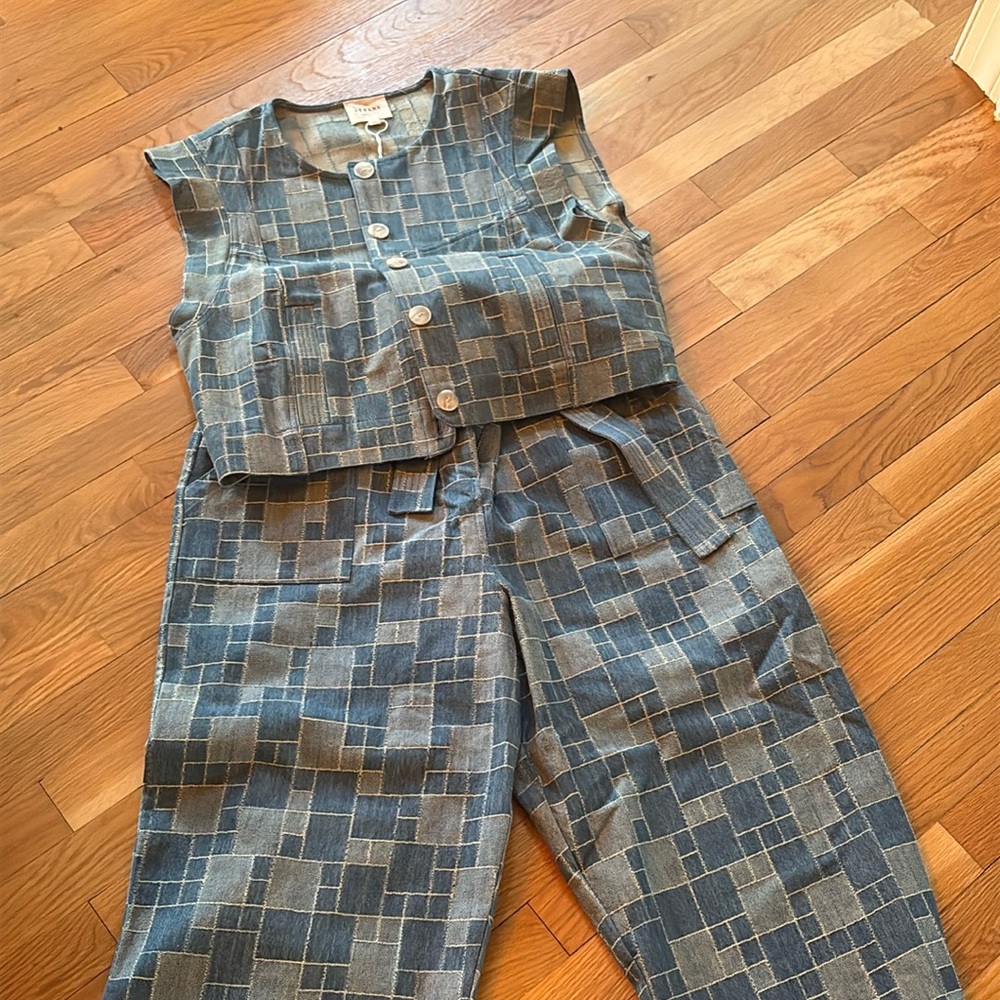 Sézane pants and top / vest.  New never worn